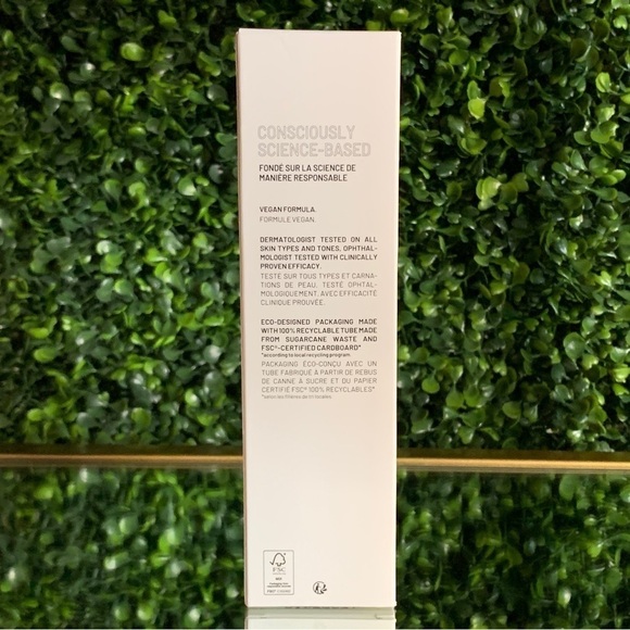 Dr. B Lab Oil To Foam Cleanser | NEW | Dr Brandt - Picture 6 of 10